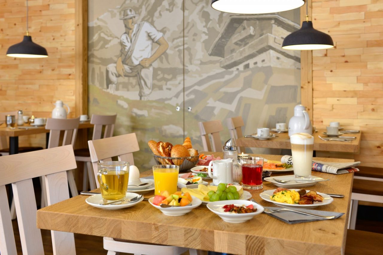 Frühstücksbuffet im Hotel Erb in Parsdorf bei München